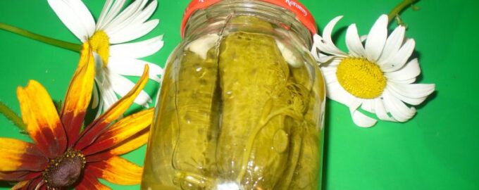 Маринованные огурцы
