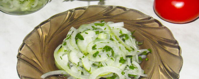 Универсальный маринованный лук к шашлыку, к селедке, для салата