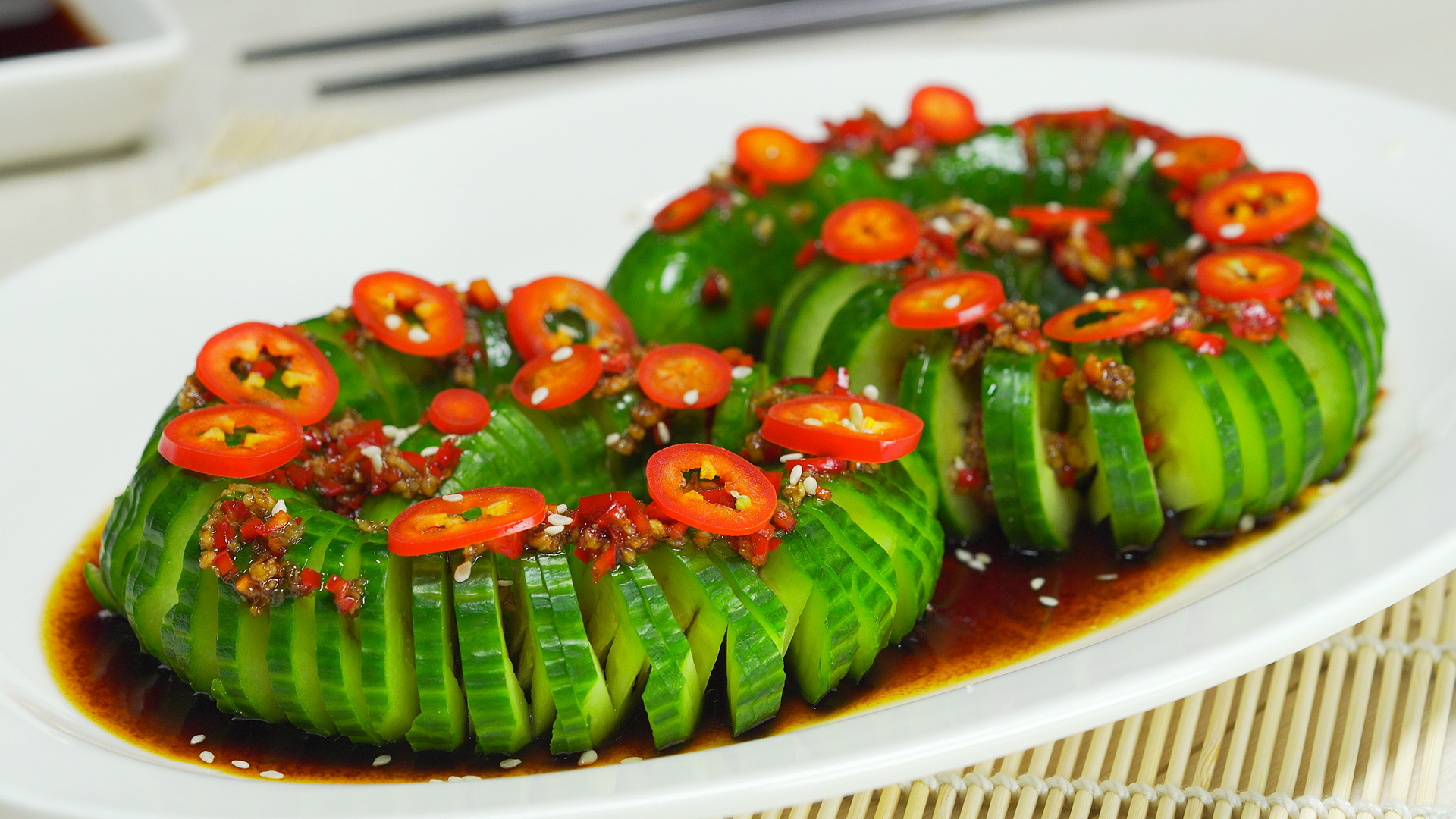 Жареные огурцы по-китайски