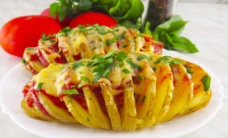 Картошка-гармошка вкусный запеченный картофель в духовке