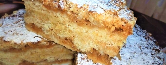 Насыпной яблочный пирог. Самый ленивый яблочный пирог