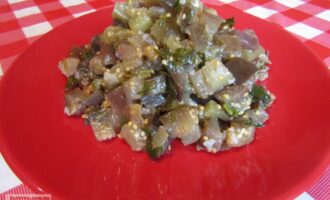 Закуска из баклажанов с чесноком и зеленью