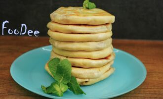 Лепешки с мясом и зеленью