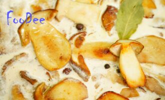 Грибы в сливках – очень вкусный рецепт жареных грибочков