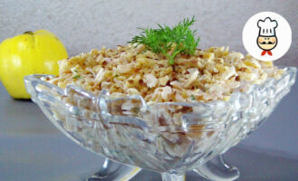 Салат из айвы с сыром