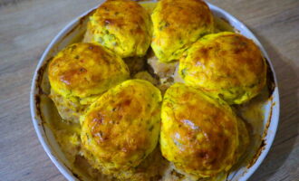 Горячее блюдо на Новый год. Картофель с сыром и мясом