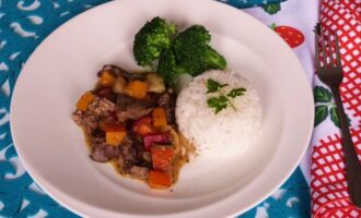 Куриная печень с тыквой и яблоками