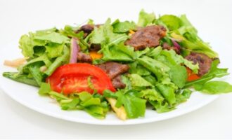 Праздничный мясной салат без майонеза! Салат с говядиной и овощами