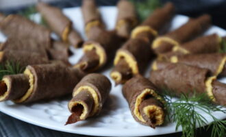 Закуска из печени с необычной начинкой! Обязательно стоит попробовать!