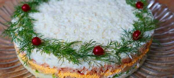 Вкуснейший салат на Новогодний стол! Такого салата всегда мало!