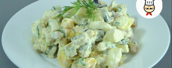 Салат с зеленым луком и яйцом
