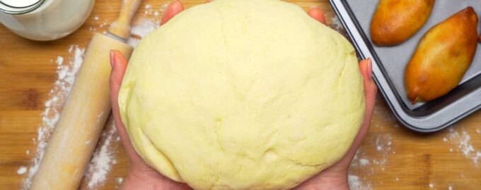 Дрожжевое сдобное тесто