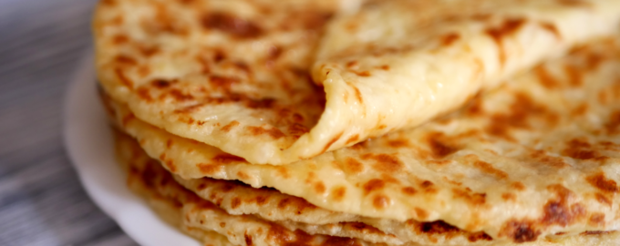 Лепешки с картошкой на сковороде