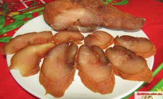 Вяленая куриная грудка с паприкой