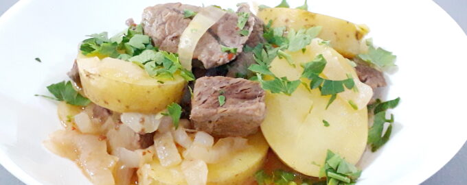 Картофель с мясом в утятнице