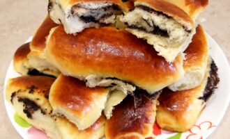 Воздушные булочки с маком из дрожжевого теста