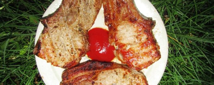 Свиная корейка на гриле без маринования