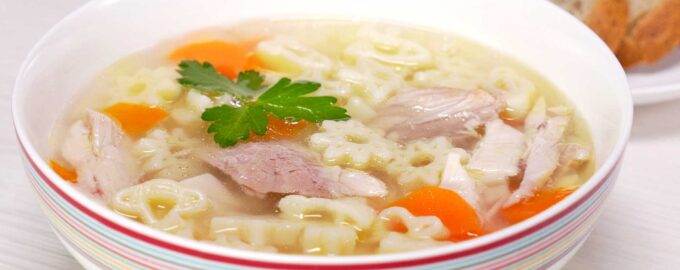 Куриный суп с макаронами