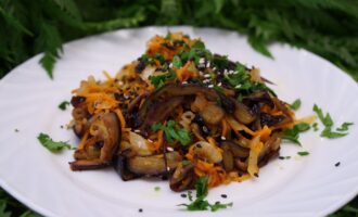 Баклажаны с морковью по-корейски