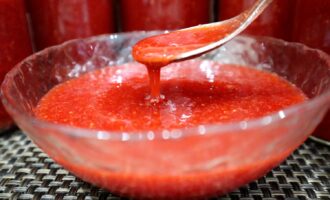 Свежая клубника с сахаром до весны