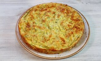 Заливной пирог с кабачками и сыром