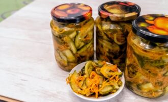 Салат из огурцов по-корейски на зиму