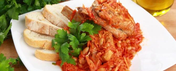 Тушеные ребрышки с овощами