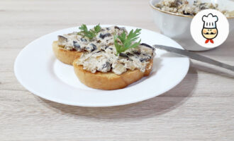 Закуска из баклажанов с плавленым сыром