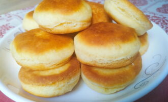 Пышки на сковороде. По вкусу как мягкое пушистое печенье