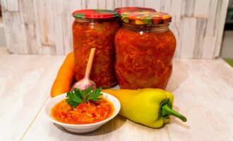 Закуска из болгарского перца с томатами