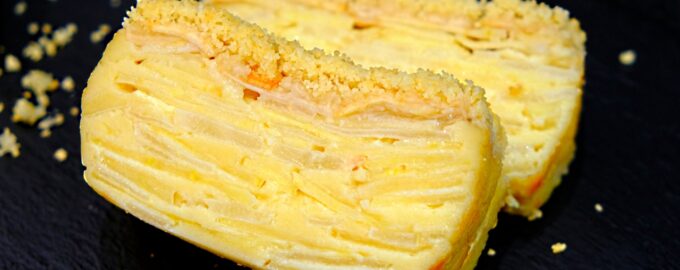 Пирог «Невидимка» с яблоками и грушами