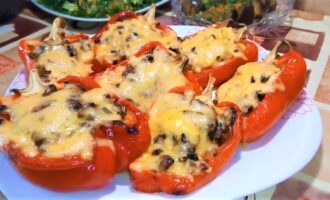 Фаршированный перец, запеченный в духовке