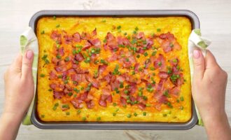 Картофельная запеканка с беконом и сыром