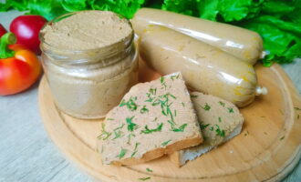 Паштет из печени с овощами