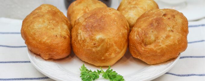 Беляши с мясом сочные пышные и очень вкусные