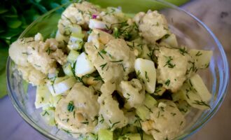 Салат с цветной капустой