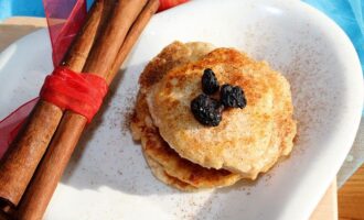 Сырники с яблоком и корицей без сахара