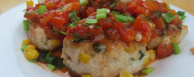 Котлетки из индейки с кукурузой + вкусный соус