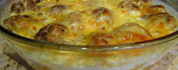 Макароны с мясными фрикадельками в духовке
