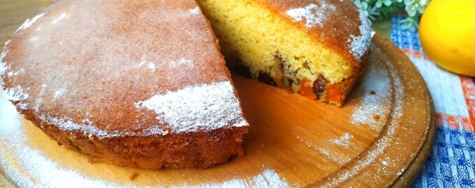 Пирог-кекс с тыквой, орехами и сухофруктами