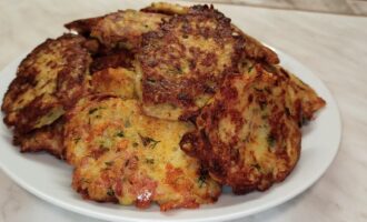 Драники с сыром и ветчиной