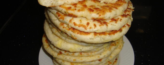 Лепешки с сыром. Быстро и просто