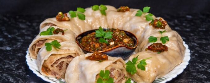 "Ханум" с мясной начинкой на пару
