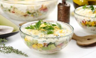 Салат слоеный с тунцом