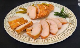 Пастрома куриная приготовленная в молоке