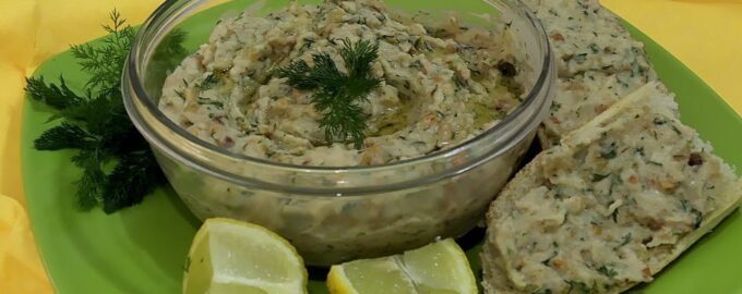 Паштет из фасоли с орехами
