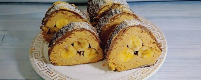 Десерт из творога с бананами