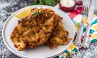 Куриный шницель с сыром