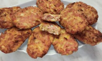 Котлеты из сосисок/вкусный перекус