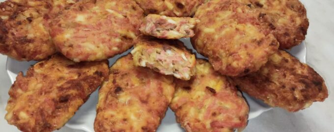 Котлеты из сосисок/вкусный перекус